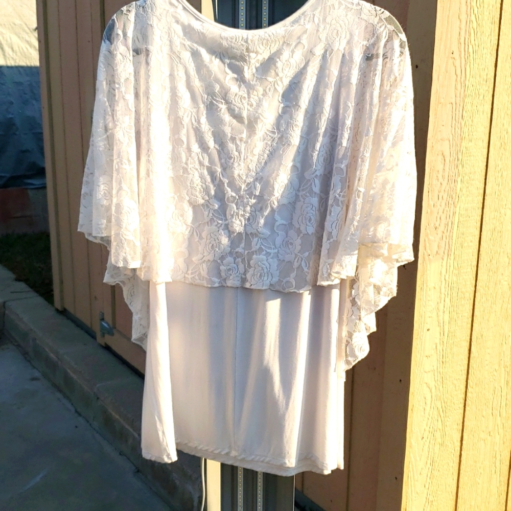 Women's Top - Picture 5 of 5